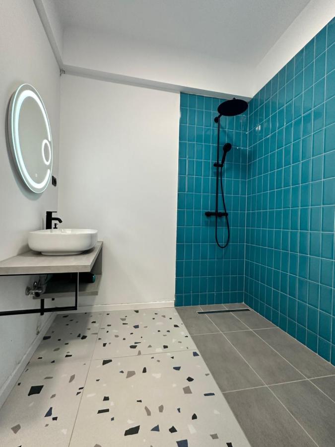 Peaceful Condo For Romantic Getaways Near Black Church - 3Min Walk Brasov Luaran gambar
